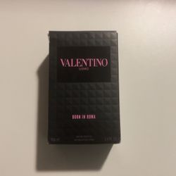 Valentino UoMo