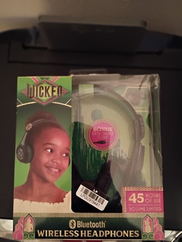 Wicked Wireless Headphones