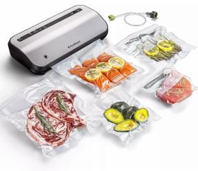 FoodSaver Preserve Vacuum Sealer, 14-Piece Starter Kit, Vacuum Seal Roll & Bags Multipack Quantity: 1