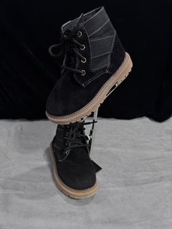 Kids 13C Hiking Boots LIKE NEW