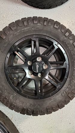 20” Toyota Tundra XP Gunner Wheels & Tires – Set of 4