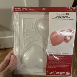 Cocoa Bomb Heart Chocolate Molds - Set Of 2 