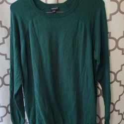 Ladies Torrid Hunter Green Sweater