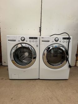 LG Washer And Electric Dryer Laundry Set