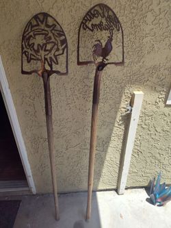 🌵Set of 2 Rustic Metal 🌴Folk Art / Yard Art⭕🪴
