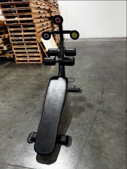 Situp Bench With Ball Target 