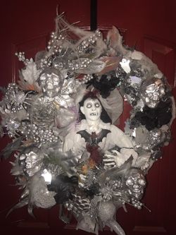 Halloween wreath