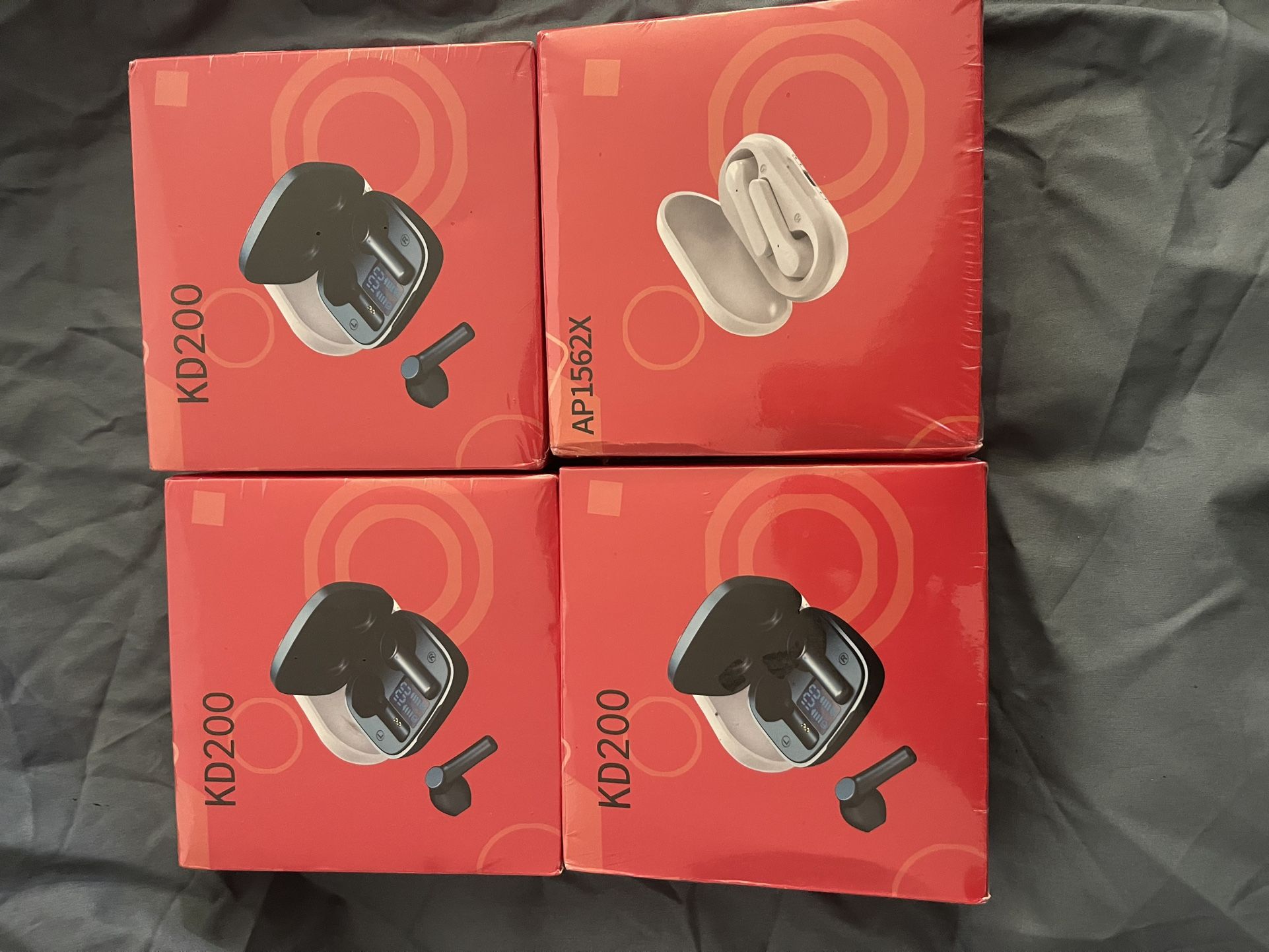 Wireless Ear Buds NEVER OPENED!