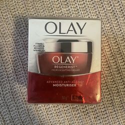 Olay Regenerist Anti Ageing Moisturizer