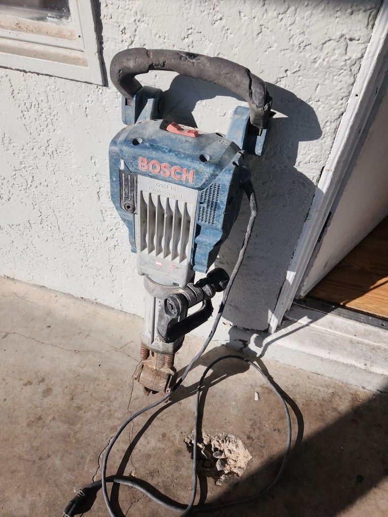 Bosch Demo Hammer