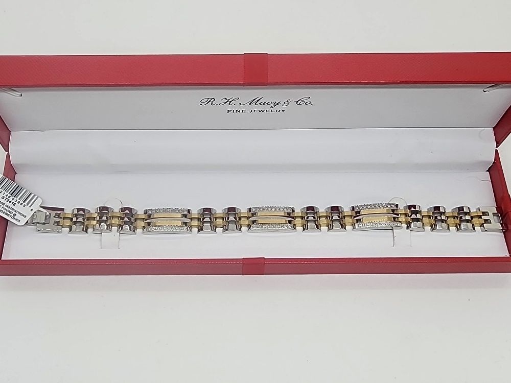 Macy's Mens Diamond Bracelet 1/2 CTTW In Stainless Steel with Yellow Gold IP Trim , New In Box (8.5"x.5")