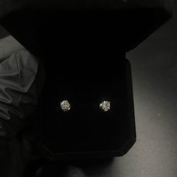 VVS1 4MM Moissanite Earrings Studs - GRA Certified - 925 Silver - Passes Diamond Tester