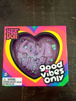 Needoh good vibes only heart