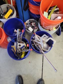 Tools Ratchets And Sockets