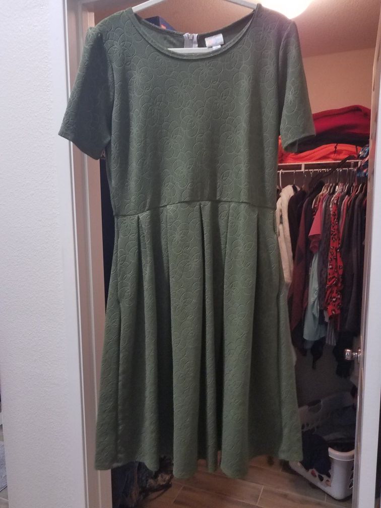 Green lularoe dress