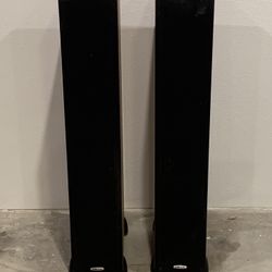 Polk Audio Tsi 400 speakers 