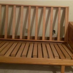Can Deliver- Futon Trifold WOOD 
