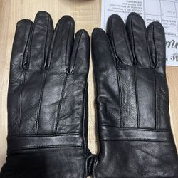 TAHARI LEATHER GLOVES 