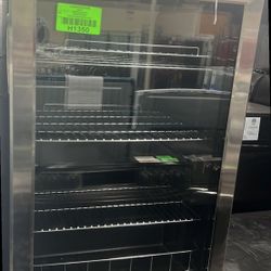 NEWAIR AB 19 in. 126 (12 oz) Can Freestanding Beverage Cooler