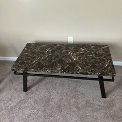 Coffee Table With 2 End Tables