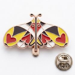 Disney 2023 Epcot Flower & Garden Festival Limited Release Butterfly Pin Alice Hearts