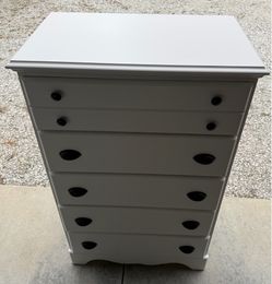 5 drawer dresser