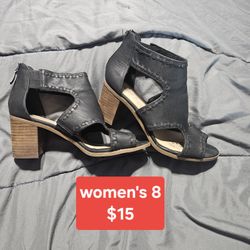 Size 8 Heels Black