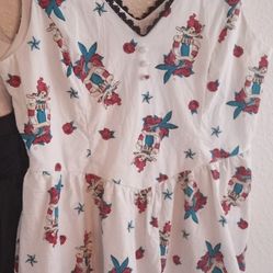 The Little Mermaid Dress Size Medium Worn Once 