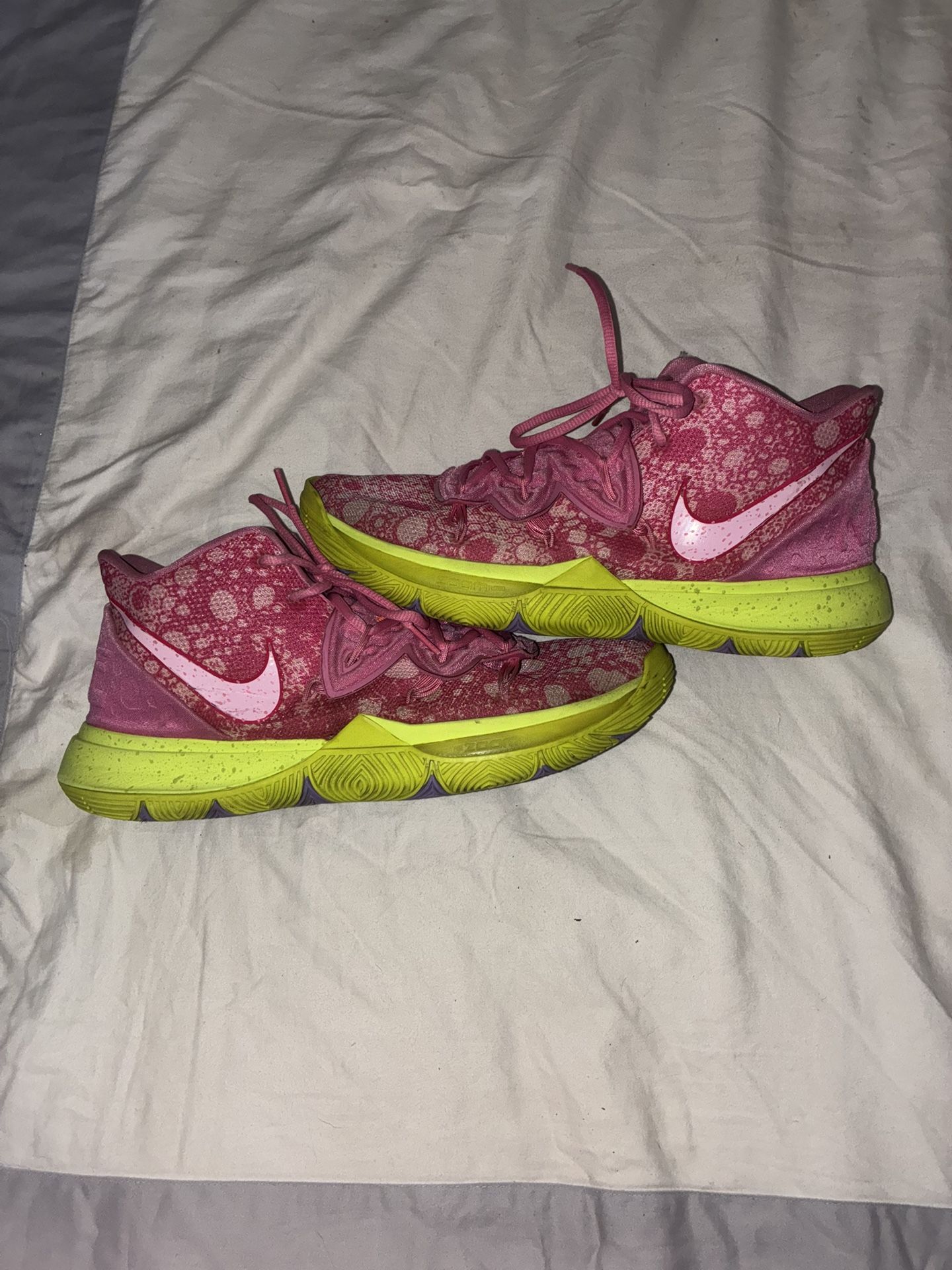 Kyrie 5 SpongeBob