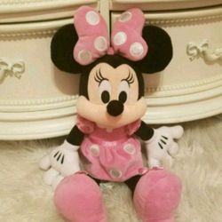 Minnie Mouse Plush New