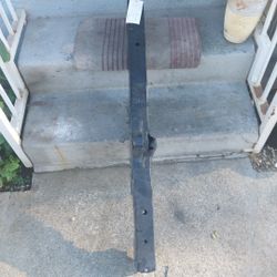 2010 and 2016 toyota prius cora lexus c city two hundred front cross member , picked up in van nuys , auto