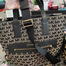 Michael Kors Purse