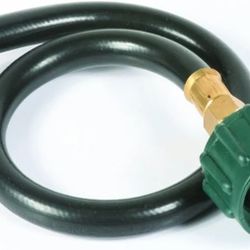Camco 59843 20" Pigtail Propane Hose Connectors - Acme x 1/4" Male NPT