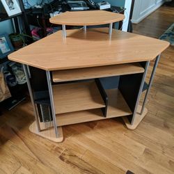 Corner Desk