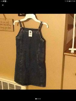 New girls Gap is a dress