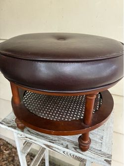 Round Foot Stool.     South Austin.