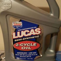 Lucas semi synthetic 2-cycle oil