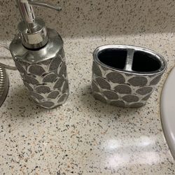 Bebe Tooth Brush Holder & Soap Disp