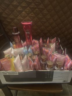 BODYS Y CREMAS VICTORIA SECRET - UNPAR POR$20