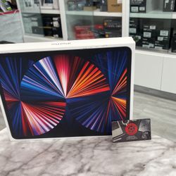 iPad Pro 12.9” With M1 And 256GB Wifi >> Read Description 