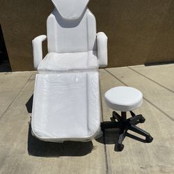 Like New Aprilsoul Massage Tattoo Chair with Two Trays Esthetician Hydraulic Stool 
