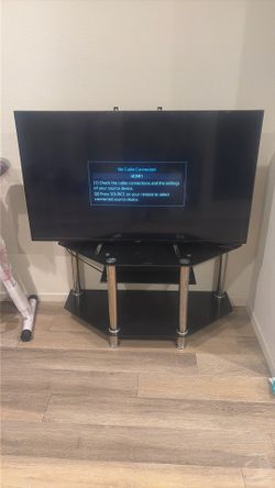 Samsung Smart Tv and Stand