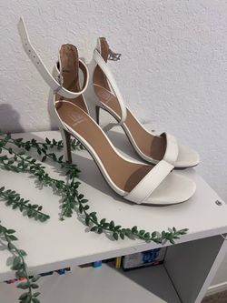White Heels 7.5