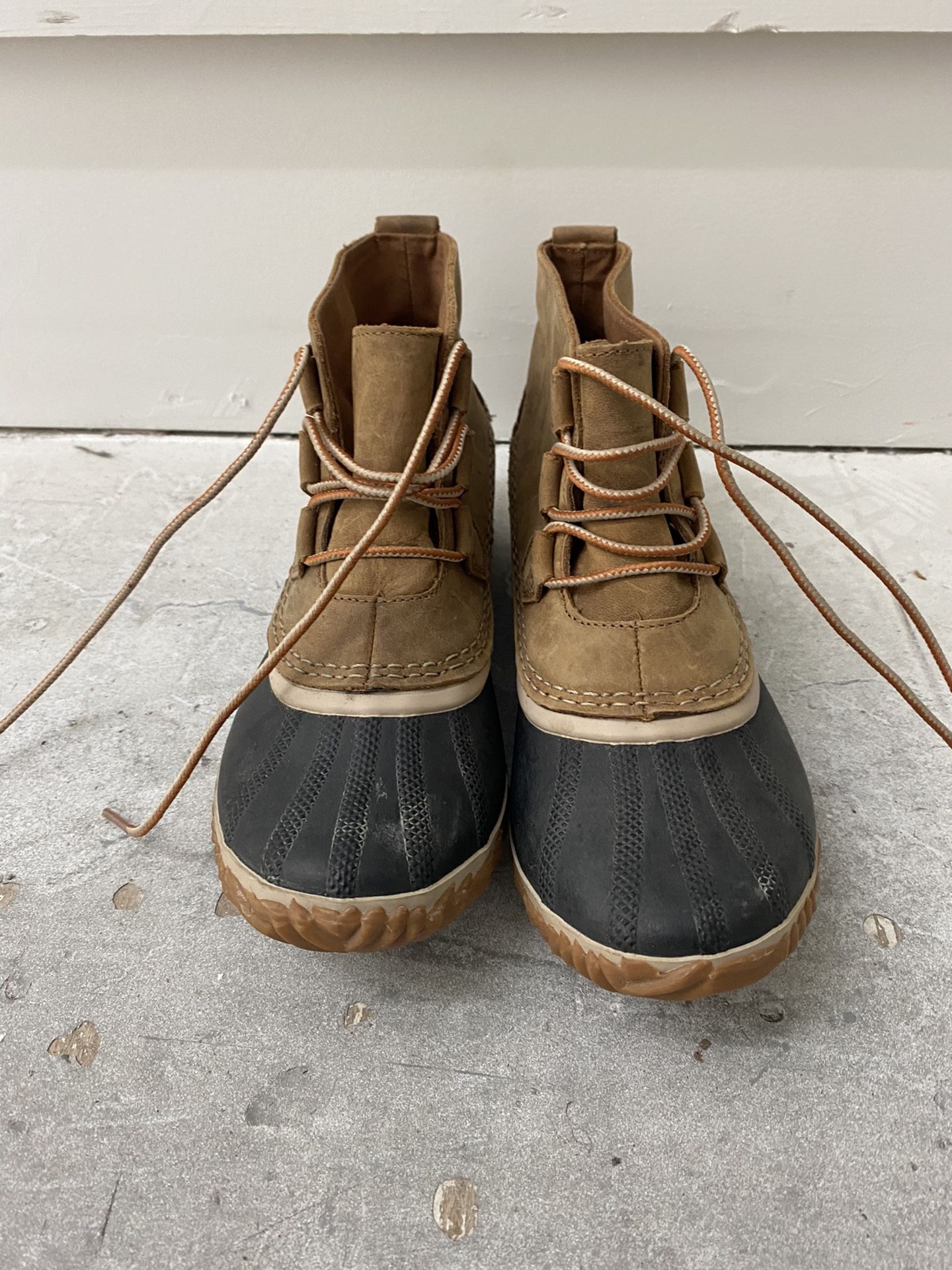 Sorel Leather Out N About Duck Boots - Womens 8