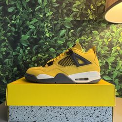 Jordan 4 Lightning Size 11