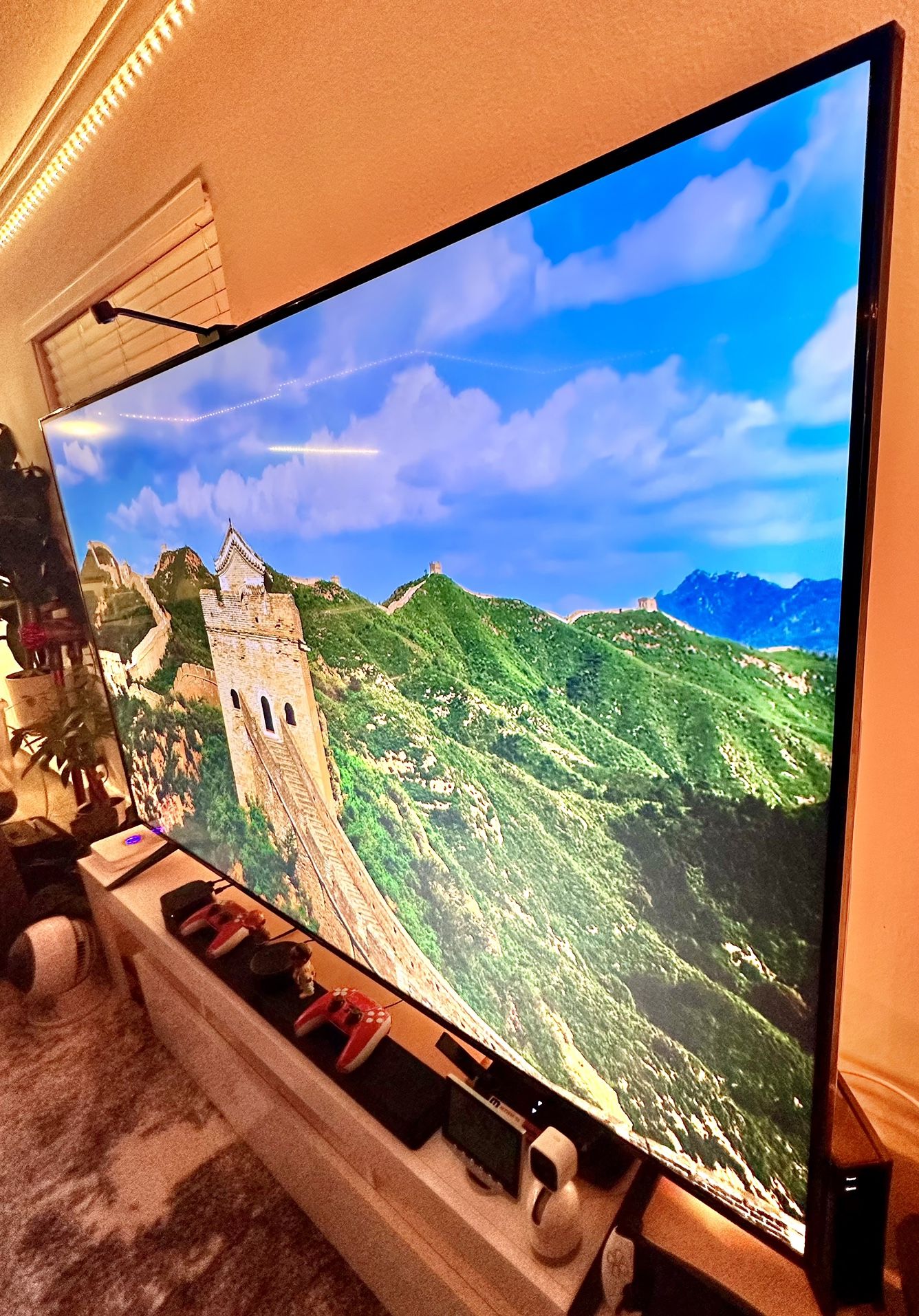 86’ LG TV LED 4K UHD AI 