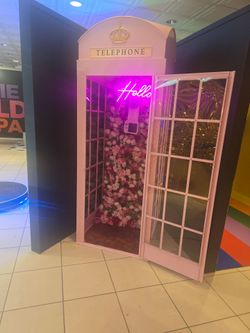 Phonebooth