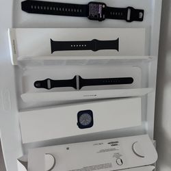 Apple Watch Series 8 45MM Midnight Band