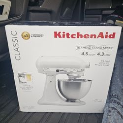 Kitchen Aid Mixer 