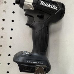 Makita New 1/4" Impact 18v Brushless 